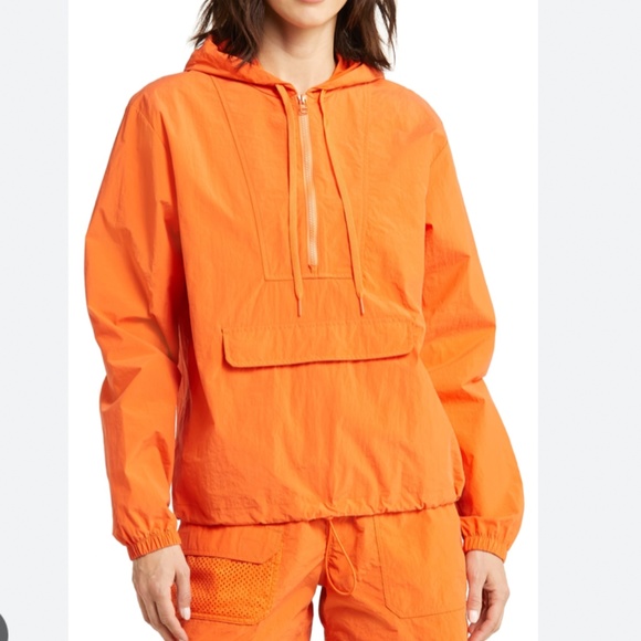 NWOT Outdoor Voices Water Resistant Quarter Zip Pullover in Orangeade size small - Picture 1 of 7